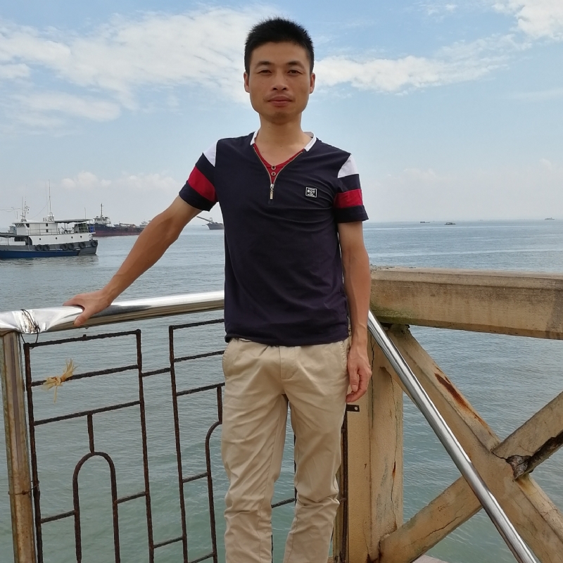 一个人的等待的第一张照片--南安婚介网
