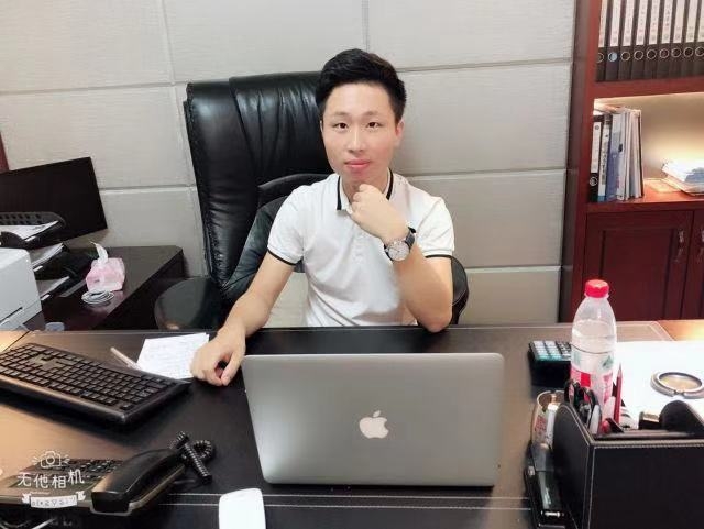 追梦的第一张照片--南安婚介网