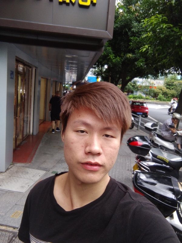 遇见你的第二张照片--南安婚介网