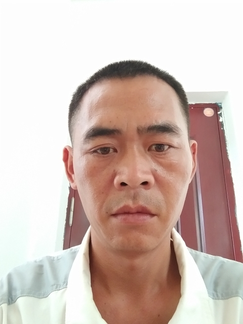 寻爱的第一张照片--南安婚介网