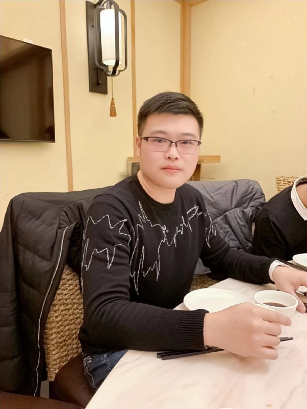 YIDA的第一张照片--南安婚介网
