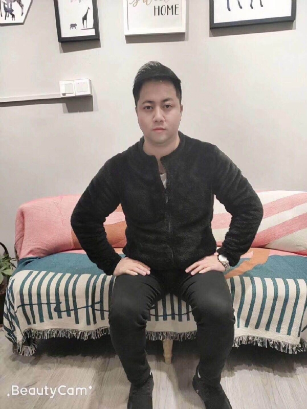 牛奶暖男的第二张照片--南安婚介网