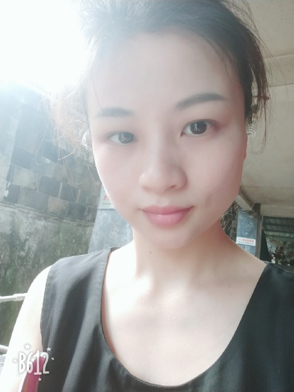 慢慢的第二张照片--南安婚介网
