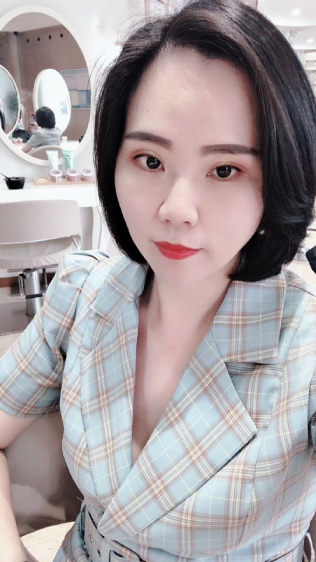 固执的第一张照片--南安婚介网