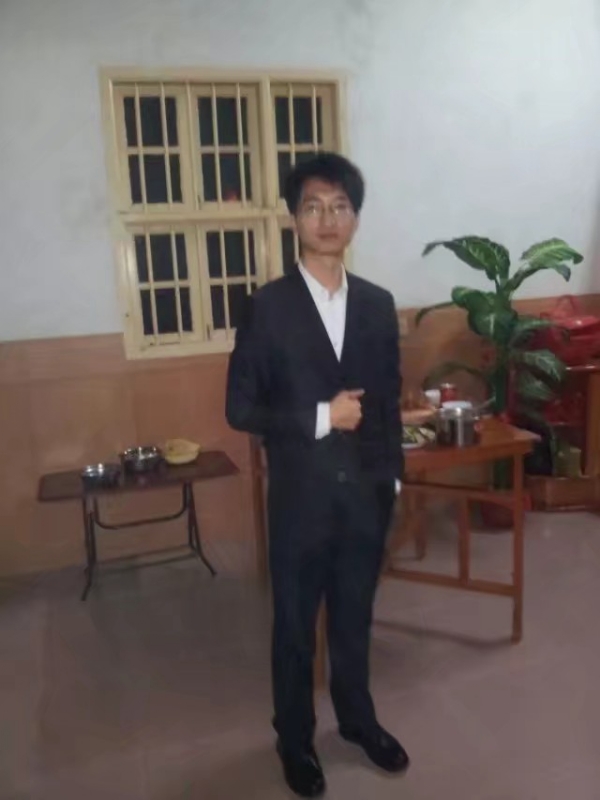潇湘剑雨的第一张照片--南安婚介网