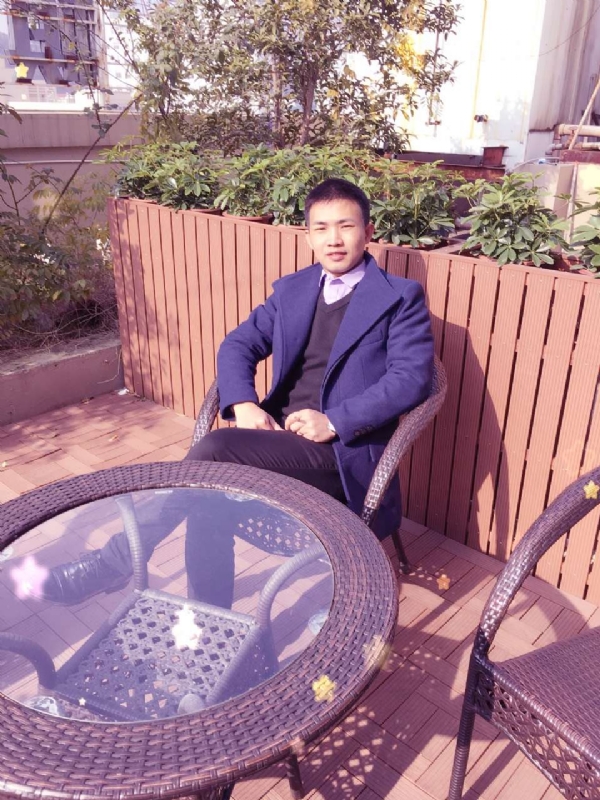 哥哥的第一张照片--南安婚介网