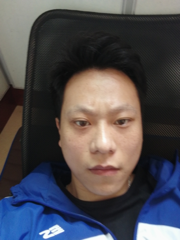 爱上的感觉的第一张照片--南安婚介网