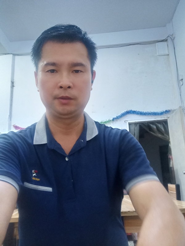我是自强不息的第一张照片--南安婚介网
