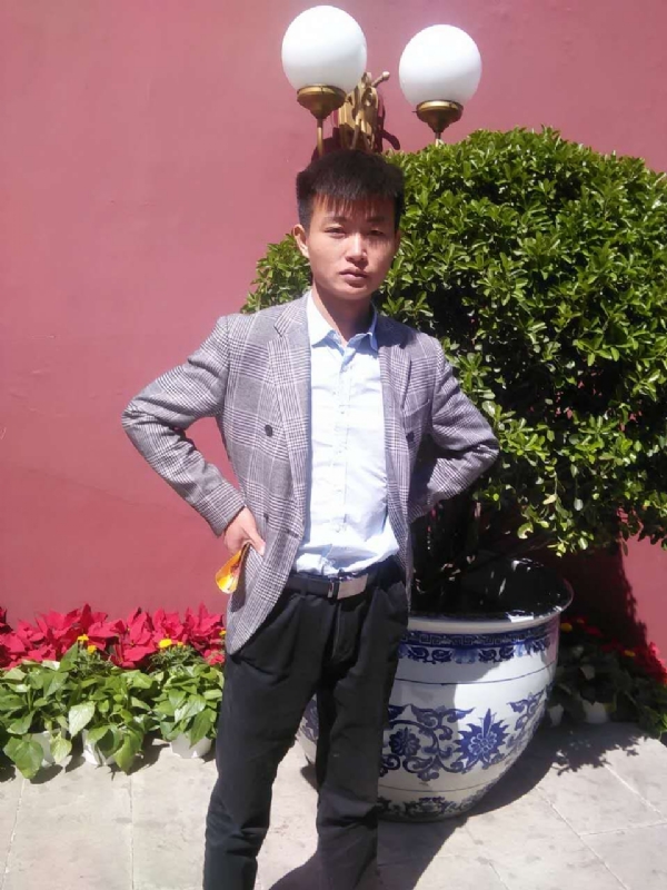 黎明之光的第一张照片--南安婚介网