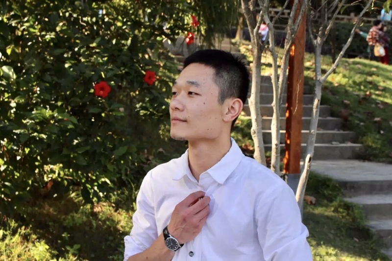 落落大方的第一张照片--南安婚介网