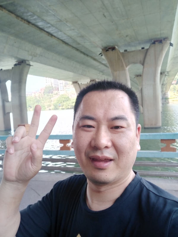 上人的第一张照片--南安婚介网