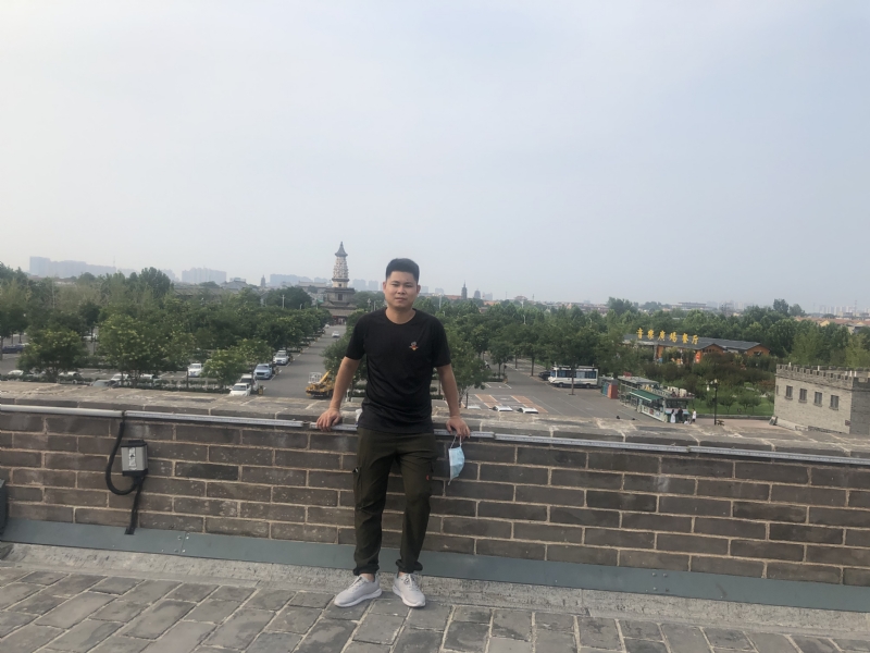 123.向左向右的第一张照片--南安婚介网