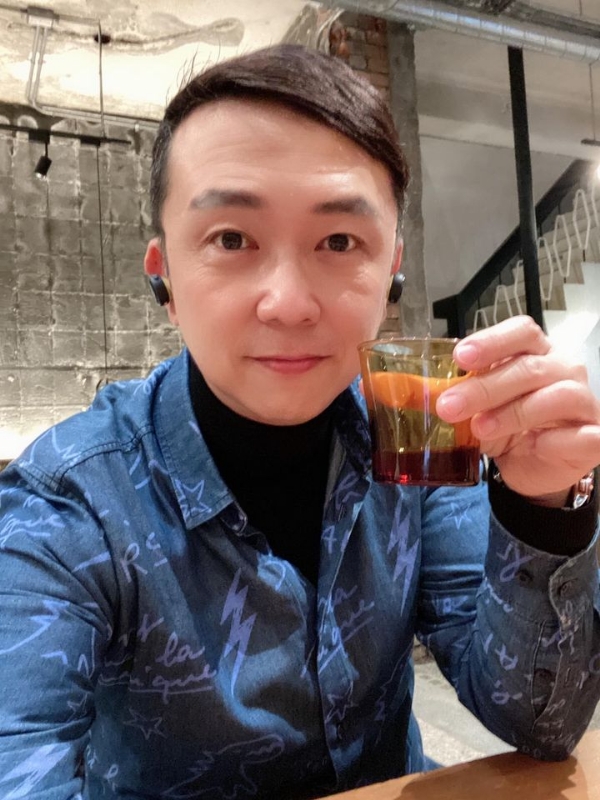 陈道明的第二张照片--南安婚介网