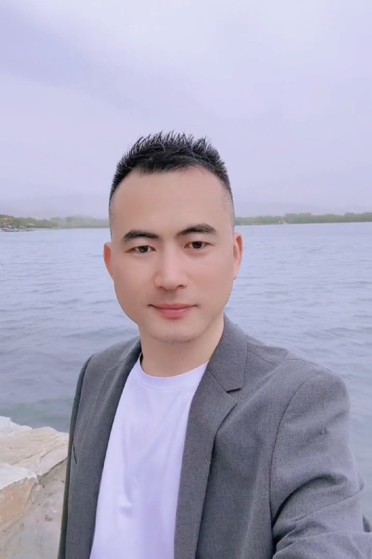 一往情深的第一张照片--南安婚介网