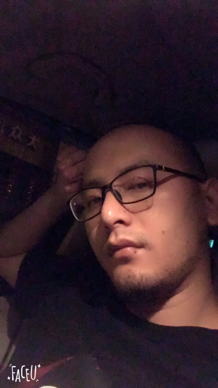 狂野的孤狼的第一张照片--南安婚介网