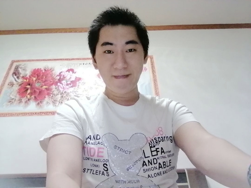 缘分天定的第一张照片--南安婚介网