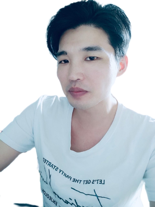左岸的救赎的第一张照片--南安婚介网