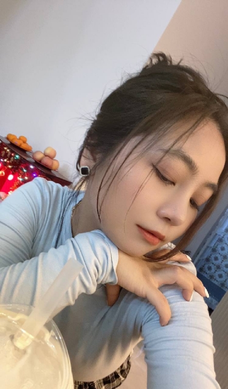 艳秋的第一张照片--南安婚介网