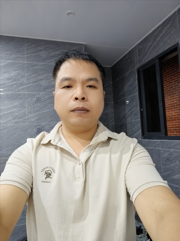刘两水的第一张照片--南安婚介网